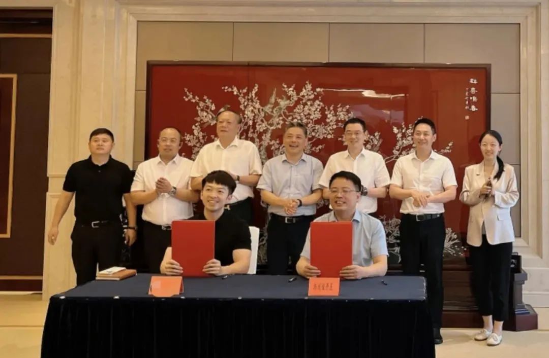 總投資50億元！由集團精準推介的駿馳通高端柔性新材料項目在江蘇揚州開工建設！